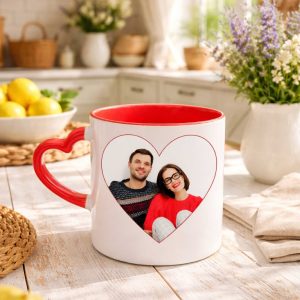 Чаша със сърцевидна дръжка, персонализирана с Ваша снимка